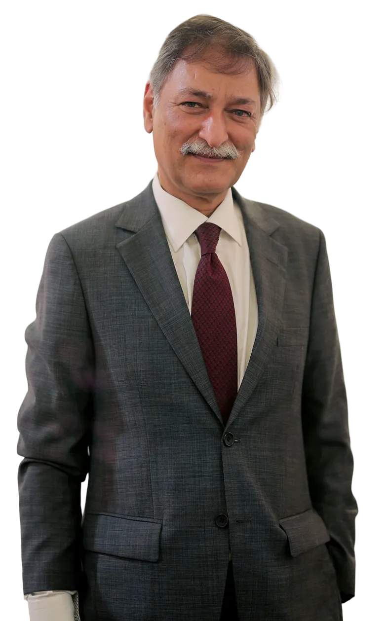Shehzad Farrukh, Chartered Accountant and leading COP9 specialist in the UK providing forensic tax fraud defense services.